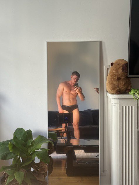 liam aderson tweet media