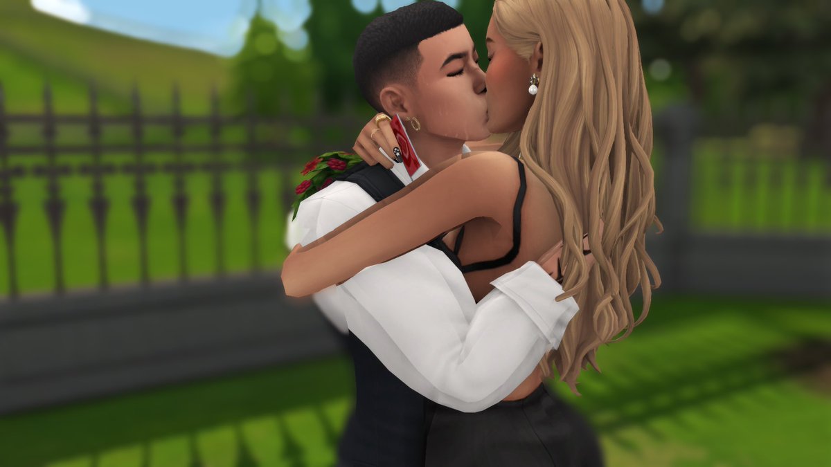 simsmarr's tweet image. the wedding: old version vs remake