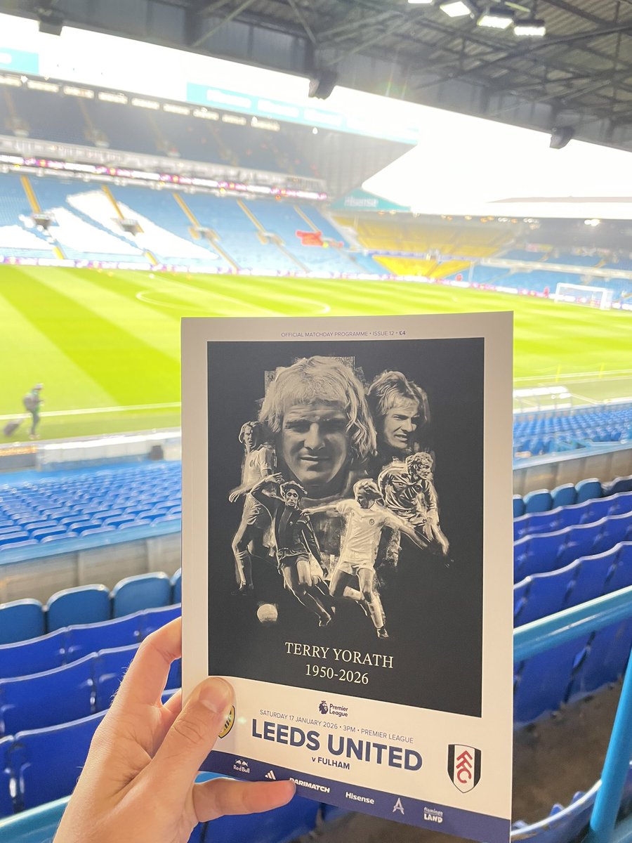 isaacjohnsonLL's tweet photo. Today’s matchday programme cover is dedicated to the late Terry Yorath

There will be a minute’s applause ahead of KO with #lufc players wearing black armbands 

There will also be applause in the 67th min for fan Colin Wood, who tragically passed away ahead of the last home game https://t.co/qm4SX5dCJJ