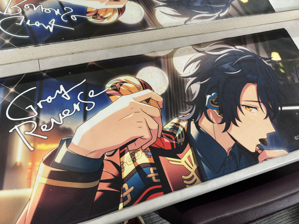 Action Stage
「エリオスライジングヒーローズ」
-THE EAST-

初日終了いたしました！
ご来場誠にありがとうございました！

幕が上がりました！
お楽しみいただけたでしょうか。
まだまだ全力でお届けしていきます！
明日も2公演。

机にはグレイも一緒。

 #エリステ