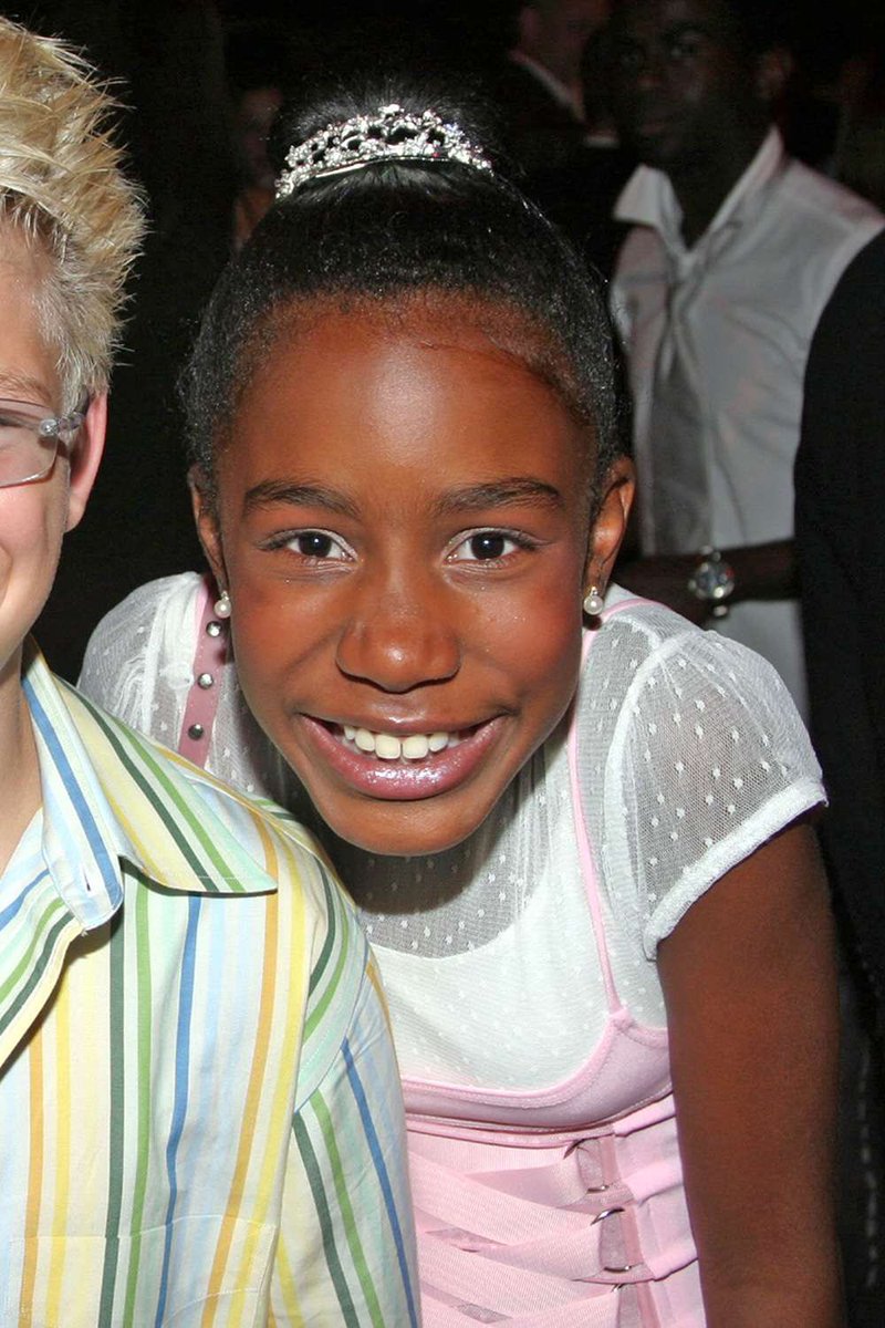 ToonHive's tweet image. Kianna Underwood, a former child star who appeared on Nickelodeon’s All That and Little Bill, has sadly passed away after being killed in a hit-and-run accident at the age of 33. 🕊️