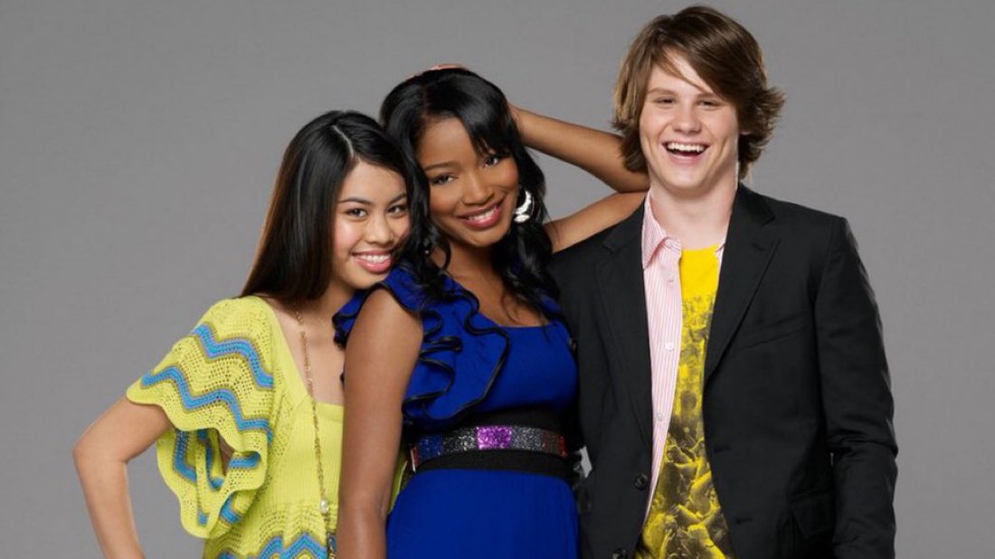 solelynostalgia's tweet image. the two girls one guy trio trope raised us all