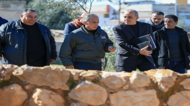 رئيس الوزراء يوجه لإدراج موقع رحاب الأثري ضمن المسارات السياحي 