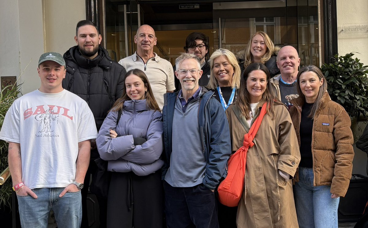 ajayding's tweet photo. #londonmarathon here we come πββοΈ ππ½ββοΈ
Great to meet up with the team from @echoukcharity and some of the #teamecho runners this morning https://t.co/3AfxEesDmi