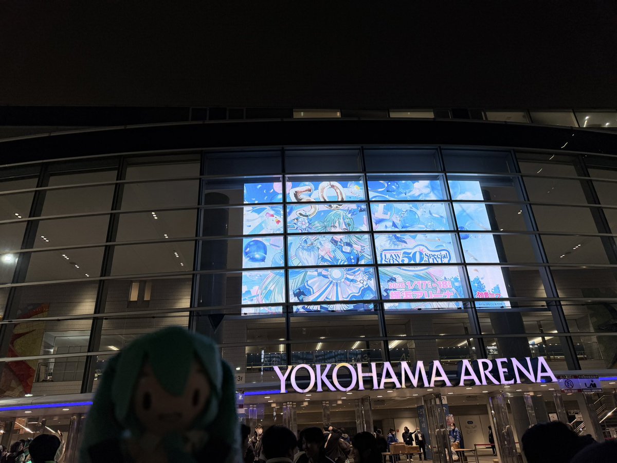 timeblind_'s tweet image. Thanks for the amazing setlist!
I cried several times hearing live the songs I’ve been listening to for over 10 years.

#LAWSON50thAniversaryLIVE