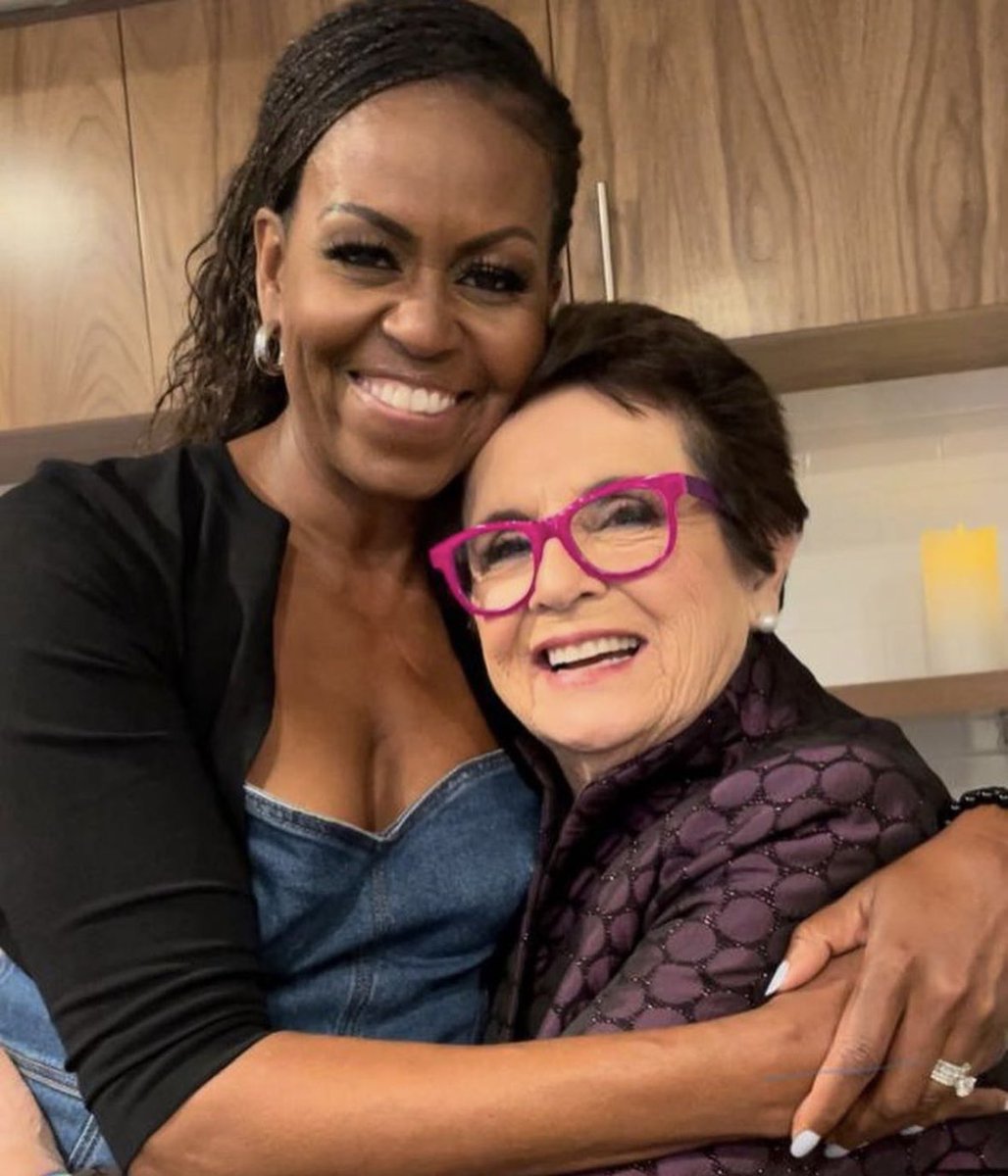 BillieJeanKing's tweet photo. Happy Birthday to @MichelleObama! 

Her strength, kindness, and leadership inspire so many of us every day. Wishing her a year filled with joy, good health, and continued impact. https://t.co/Ppv1HtXQWe