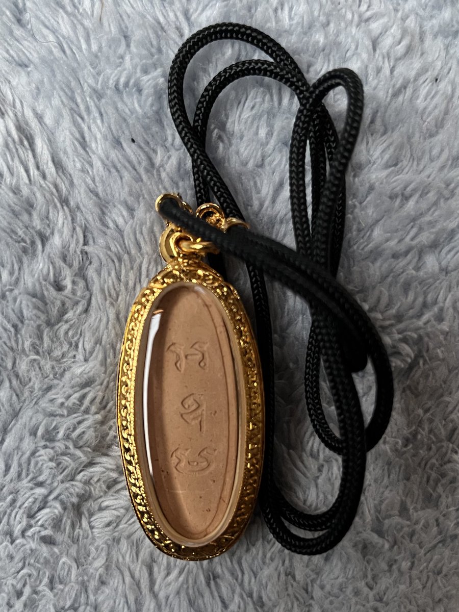 新年早々ガチで尊い御守り（プラクルアン）をお迎えさせて頂きました