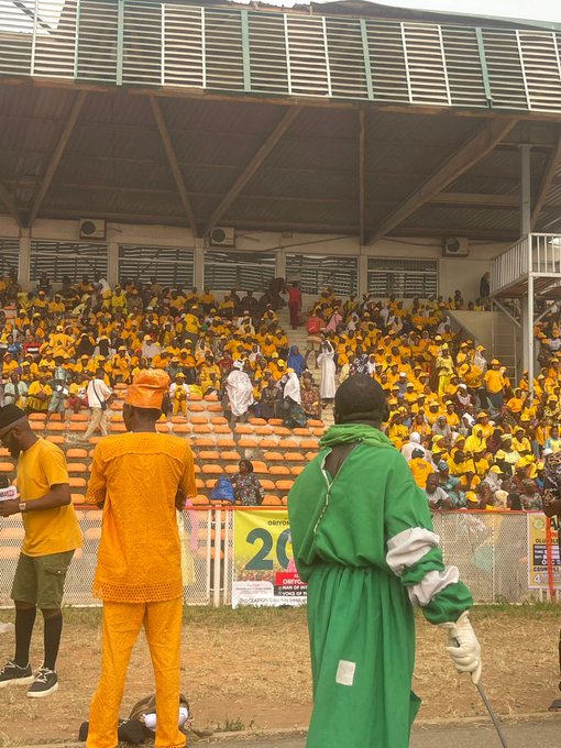 vira9ja's tweet image. MASSIVE TURNOUT AS SUPPORTERS FLOOD DECLARATION OF INTENT EVENT FOR ALHAJI ORIYOMI HAMZAT 🔥

#OriyomiHamzat #DeclarationOfIntent #PoliticalWatch #NigeriaPolitics #Vira9ja