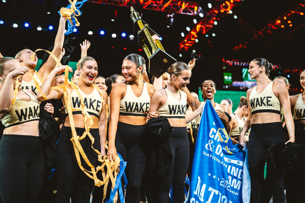 DemonDeacons's tweet image. NATIONAL CHAMPIONS!!🏆

Best Fan Experience in the NATION, congratulations to the Wake Forest Dance Team &amp;amp; the Wake Forest Marching Band🖤💛