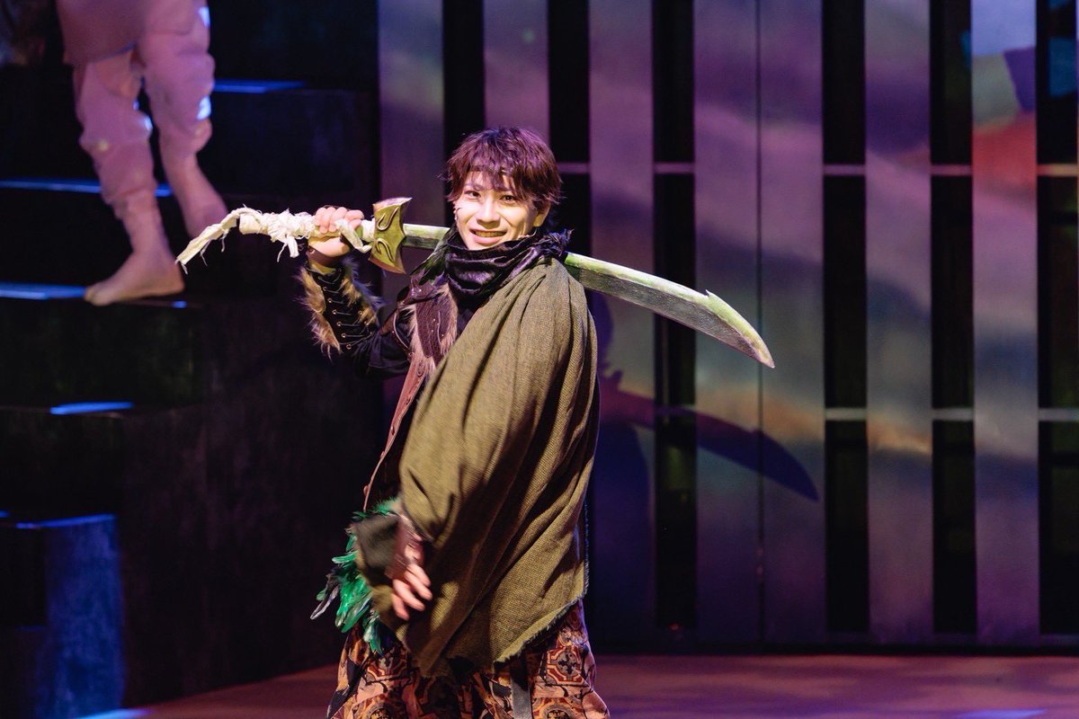 アレン座／Allen suwaru tweet media