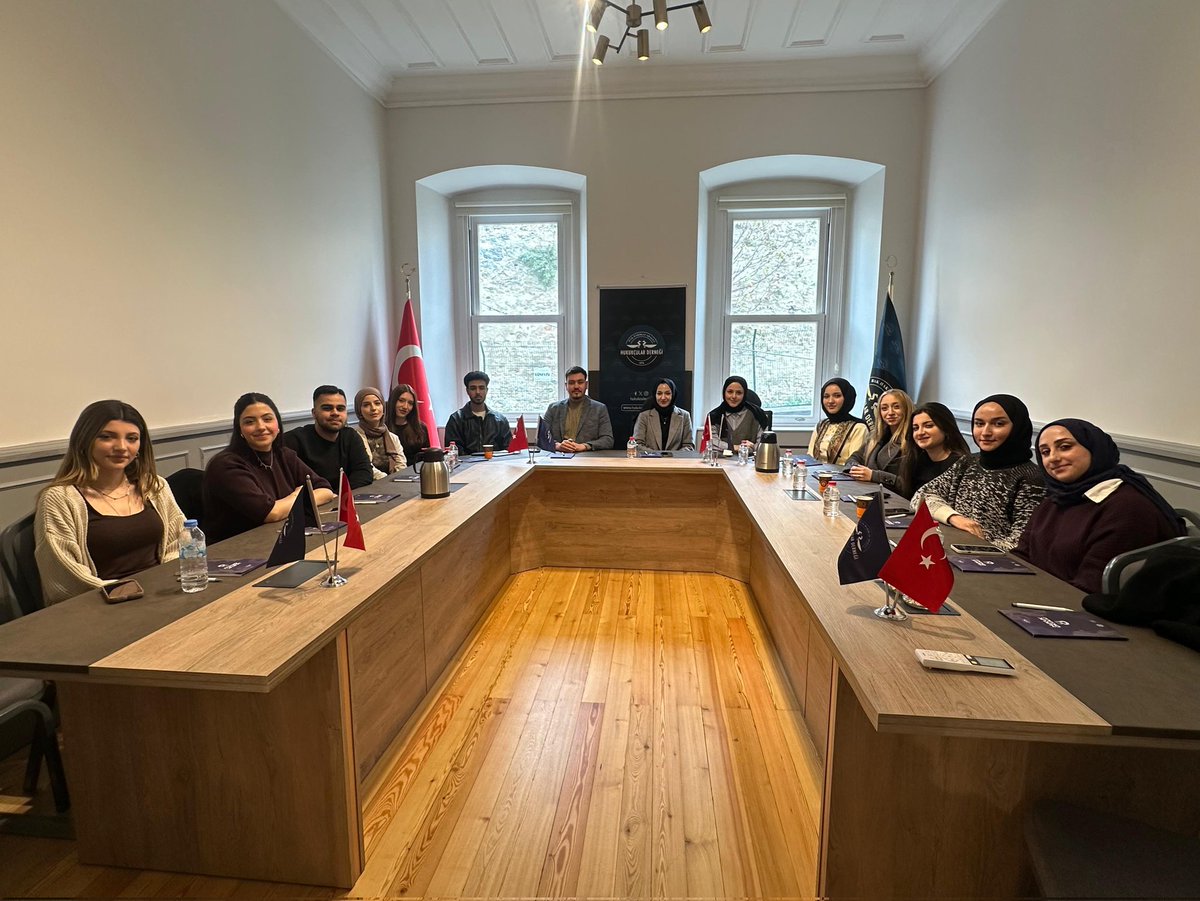 HD Gençlik Komisyonu tweet media