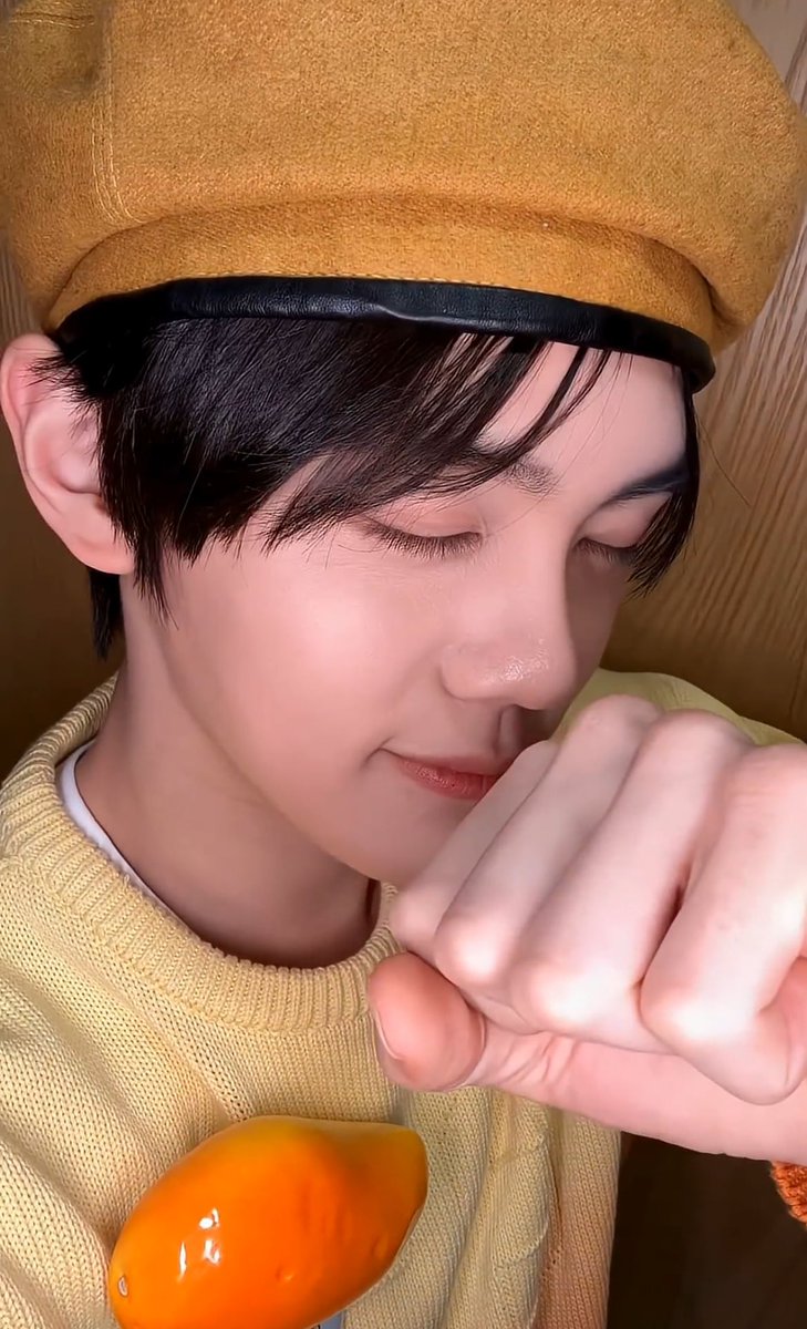 bing____g's tweet image. 아………………
너정말귀엽구나………………..🥭💛💛💛💛