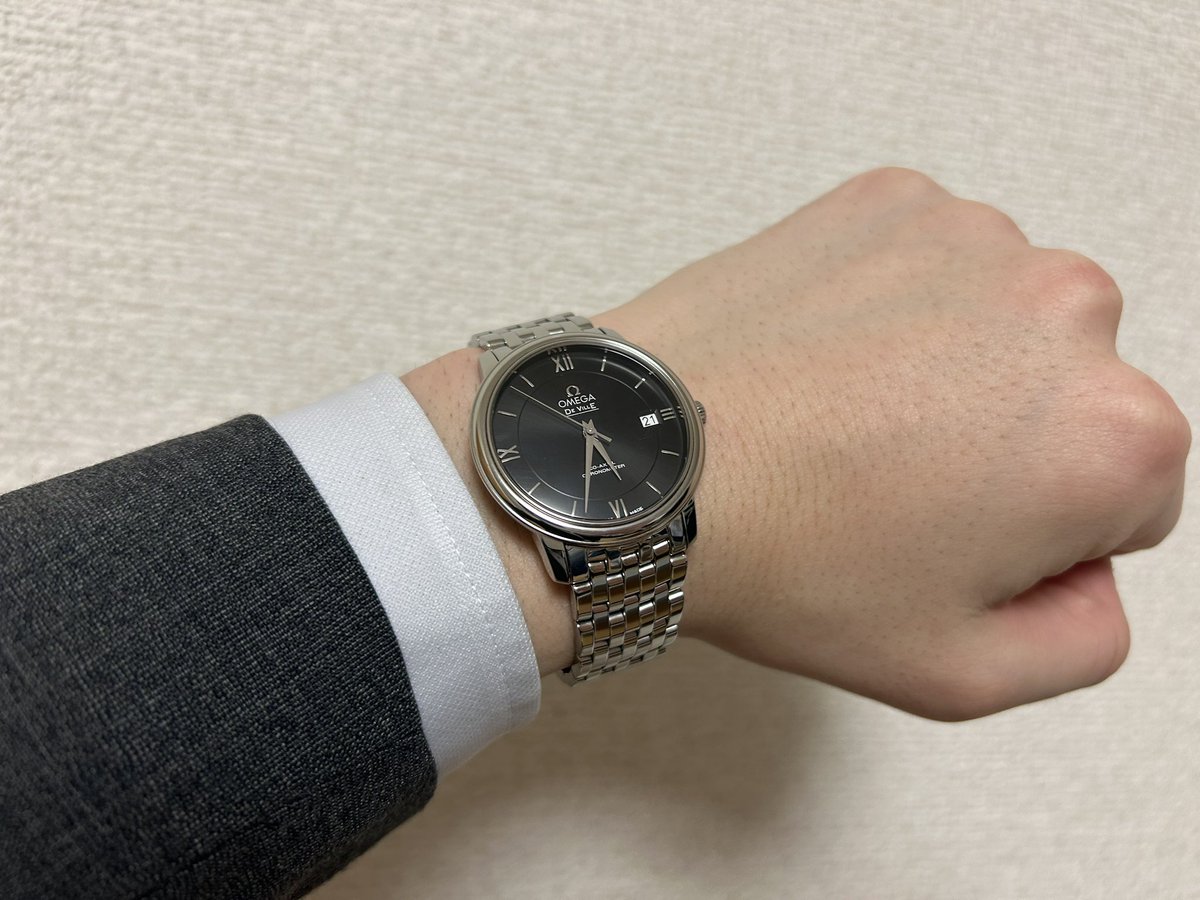 GJallhobby's tweet photo. 昨年から時計が好きになりもっと詳しくなりたいです！

現在所有している機械式腕時計
OMEGA DE VILLE PRESTIGE 36.8mm
Ref:242.10.37.20.01.001

#腕時計好きな人と繋がりたい
#ウォッチ情熱応援団
#腕時計のある人生
#腕時計魂
#OMEGA 
#WATCH 
#腕時計 https://t.co/Cyvf4G7XXS