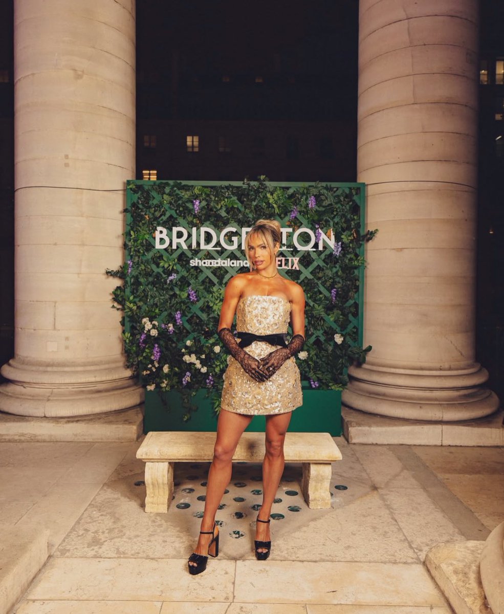 ๐๐๐๐๐ ๐๐๐๐$ tweet media