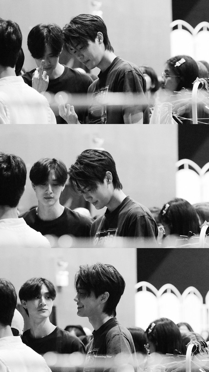 black &amp; white 🖤🤍

#dewtee #dew_jsu #tee_vtp