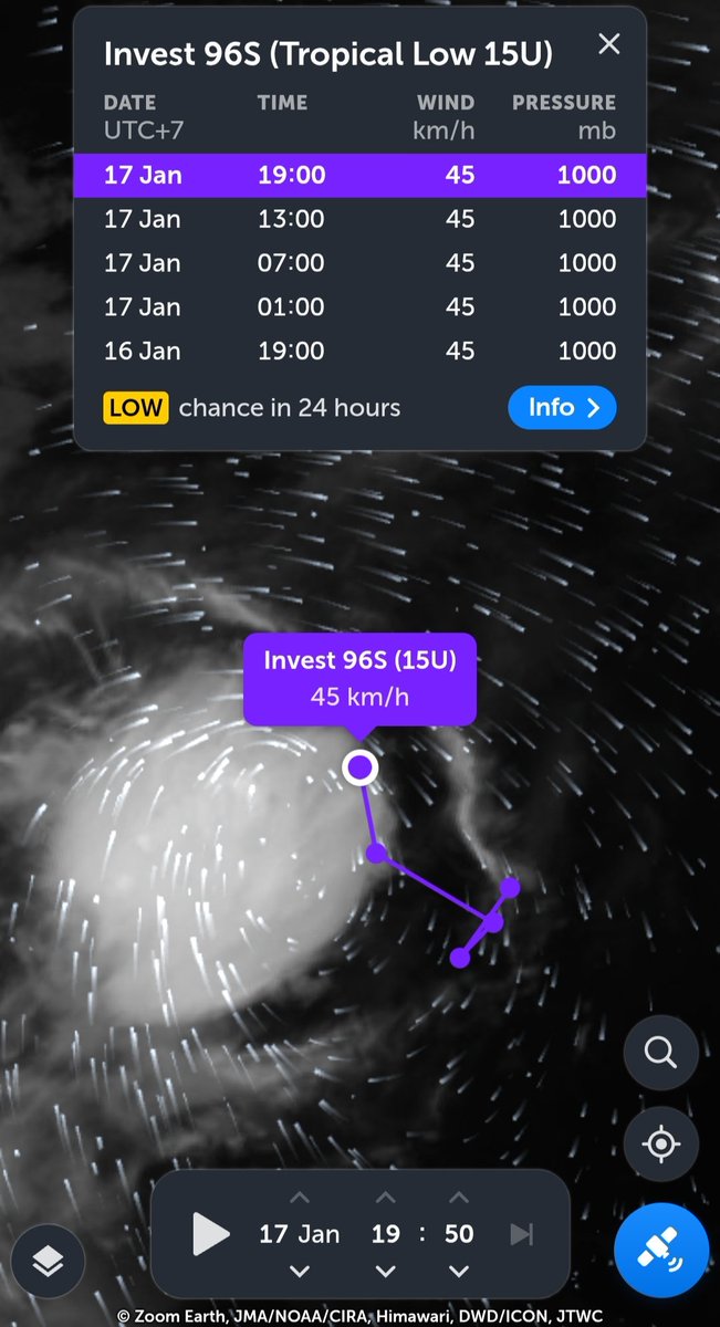 : Sabtu, 17 Jan 2026 - 19:50 WIB: Bibit Siklon Tropis 96S (15U) bergerak ke utara mendekati Jawa, lurus arah Yogyakarta. Peluang untuk menjadi siklon tropis dalam 24 jam ke depan masih rendah. Tetap waspada potensi #cuaca #ekstrem di Jawa, Bali, dan Nusa Tenggara. (1/2)