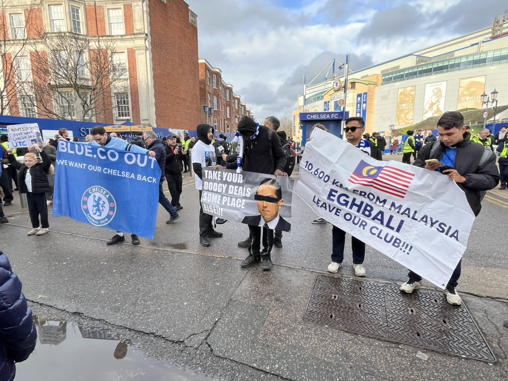 Nizaar Kinsella tweet media