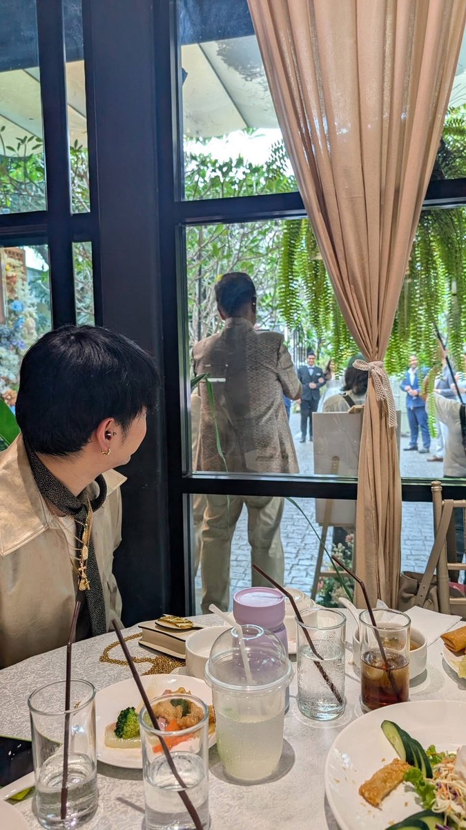 p_pimsri1's tweet image. แต่เชื่อมั้ย เห็นนุงนังแบบนี้ ตัวจริงๆต้องออกมสดูดี หล่อมากแน่ๆ 
#เป๊กผลิตโชค
#PeckPaLitChoke