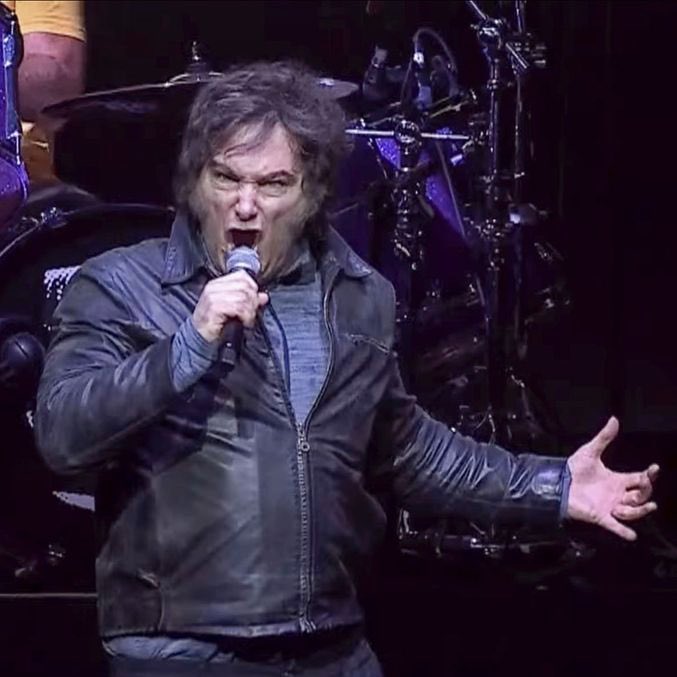 Mati Aromi tweet media