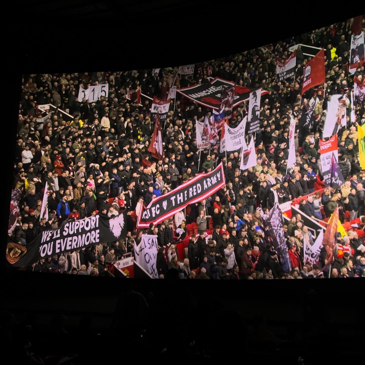 cinito's tweet image. HT: 1 tiang, 2 offsides