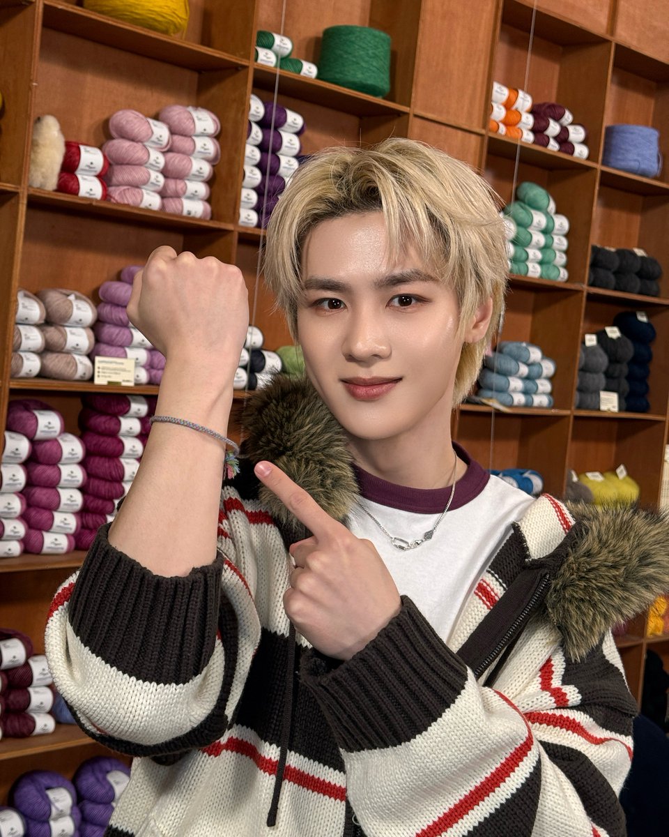 WayV_official's tweet image. ୨──Connected──ৎ

#KUN
#HappyWayVDay
#WayV_7thAnniversary  
#威神V出道七周年快乐
#오래보자_웨이션브이_7주년
#WayV #威神V