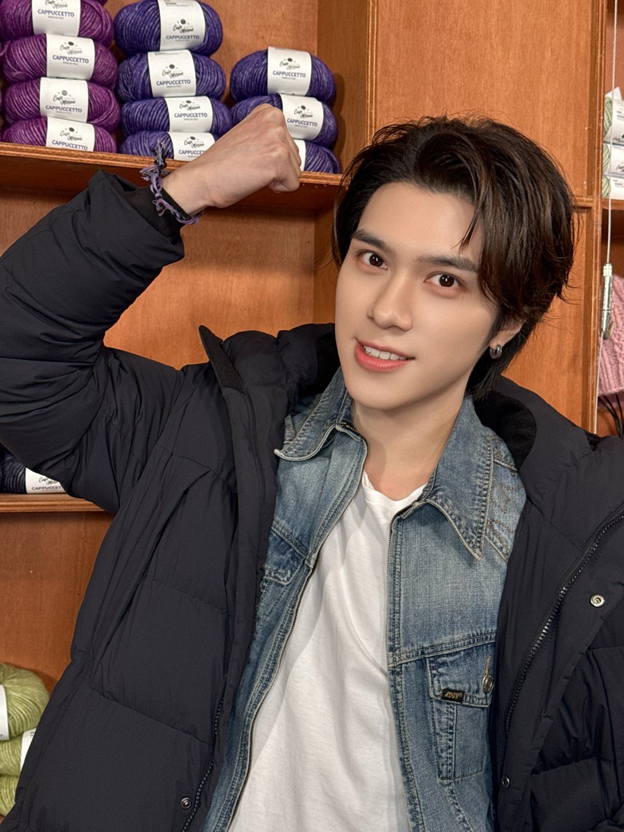 WayV_official's tweet image. Stronger Together💪

#HENDERY
#HappyWayVDay
#WayV_7thAnniversary  
#威神V出道七周年快乐
#오래보자_웨이션브이_7주년
#WayV #威神V