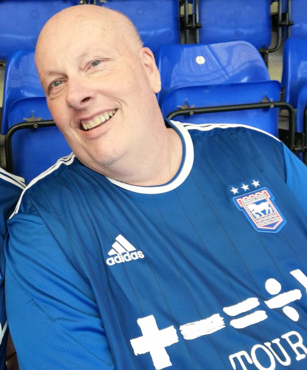 MiniCrab57's tweet photo. @TheCruncher76 Had no idea this was happening 😭 lost my dad @silvercrab58 back in November to Cancer. Wish I’d have sent in for it 😢💙 Cmon @IpswichTown let’s do all those we lost proud 💙💙💙 https://t.co/iCYQrOk5Ki