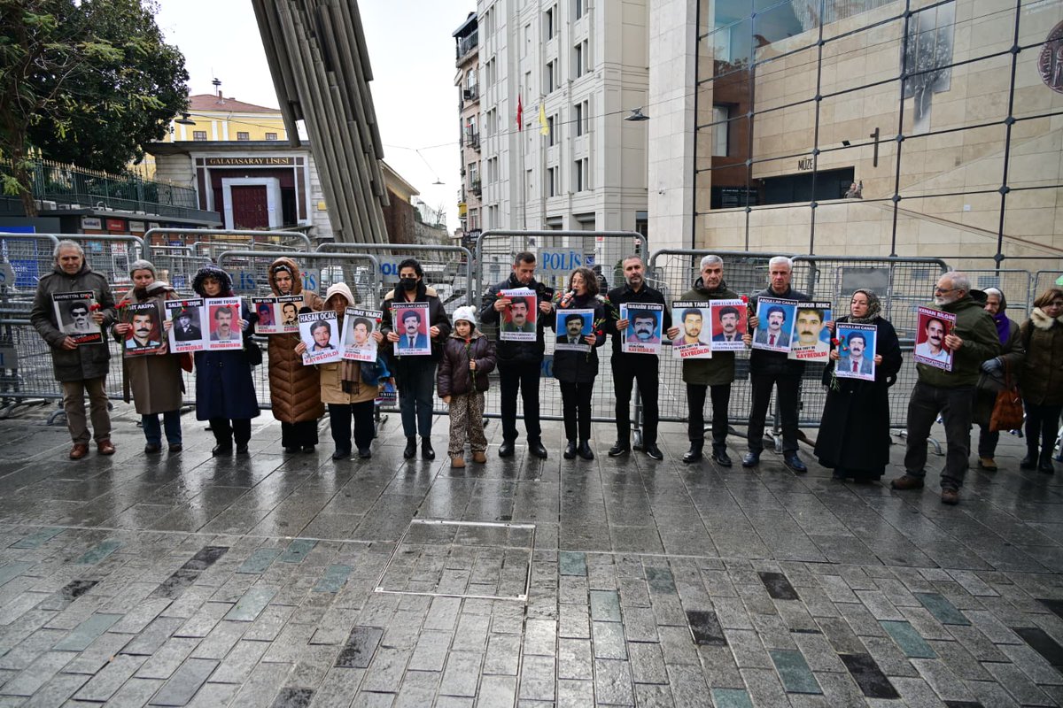 Abdullah Canan’ın gözaltında kaybedilişinin 30. yılında bir kez daha hatırlatıyoruz: Türkiye’yi de bağlayan AİHM içtihatlarına göre; devlet görevlileri işkence, cinayet ve zorla kaybetme suçlarıyla itham edildiğinde, yargılama ve mahkûmiyet zamanaşımıyla engellenemez. Abdullah