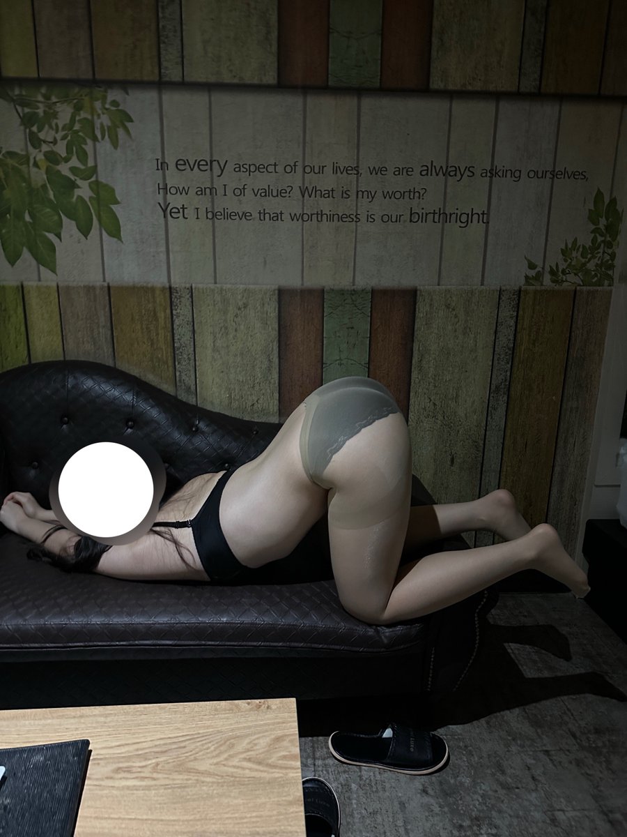 지니커플 tweet media