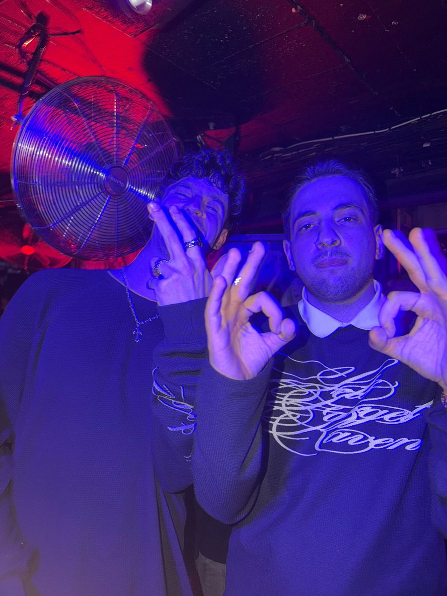 ANDREA ALBRIZIO tweet media