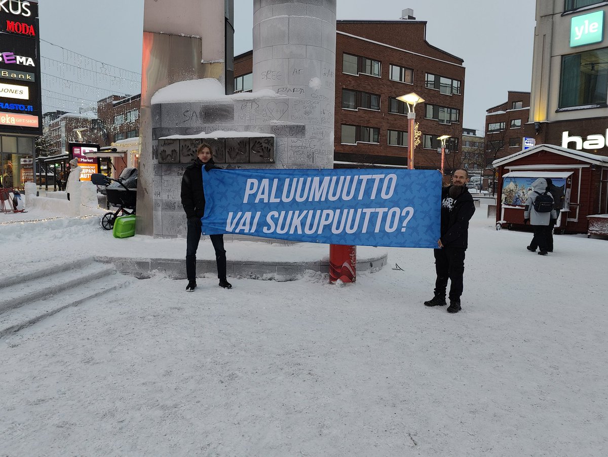 Sinimusta Lappi tweet media