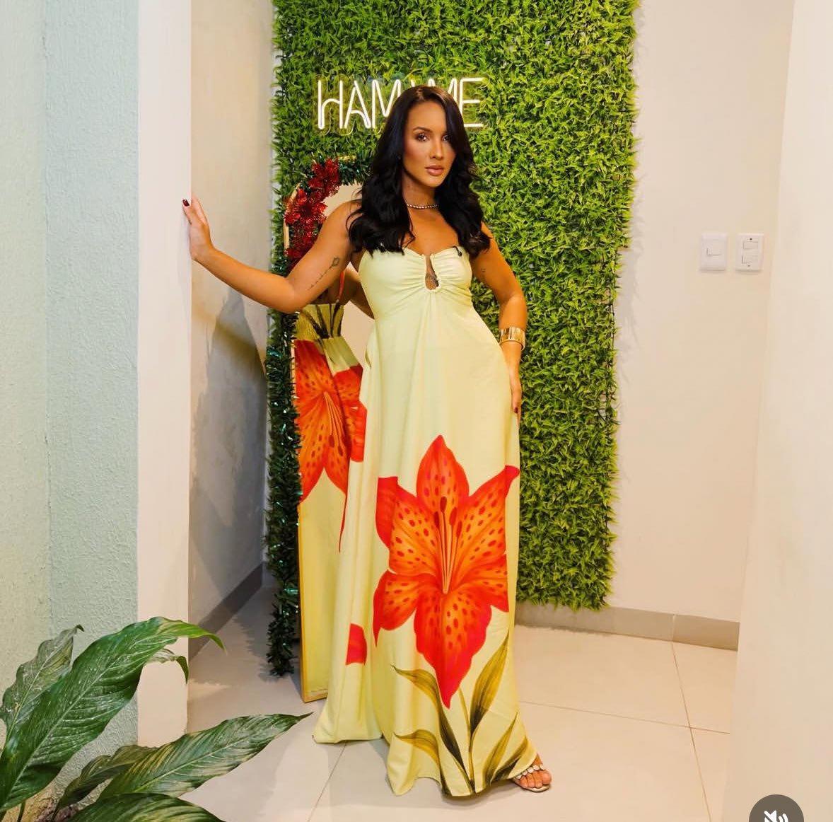 beatxriz's tweet image. imagina ter que forcar que essa mulher é feia simplesmente pq o jonas nao ficou com a padraozuda que vc queria