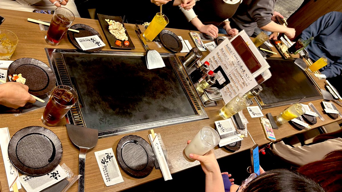 msctoxin's tweet image. 改めて見てもすごい集まりだな
ファクタァお泊まり会やろうね😁🤚