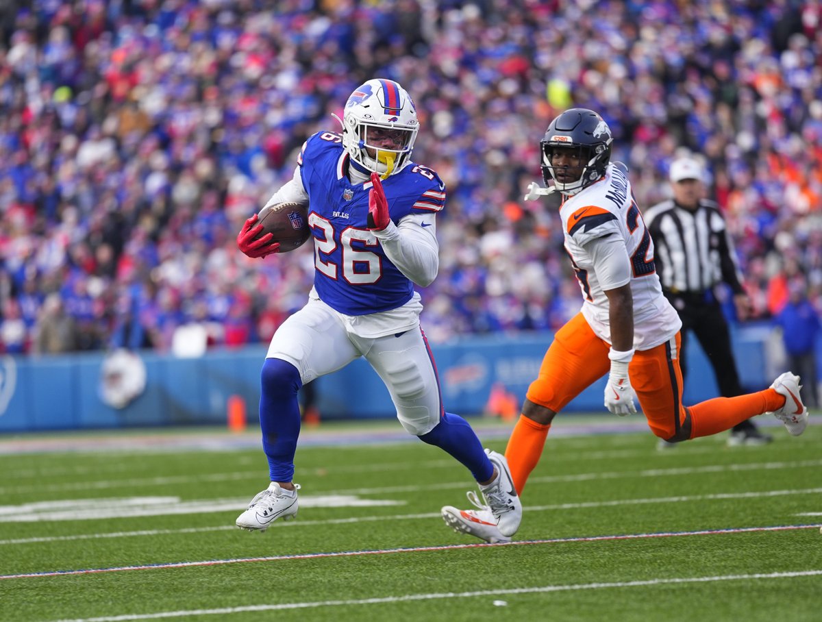 KFades 👑 tweet media