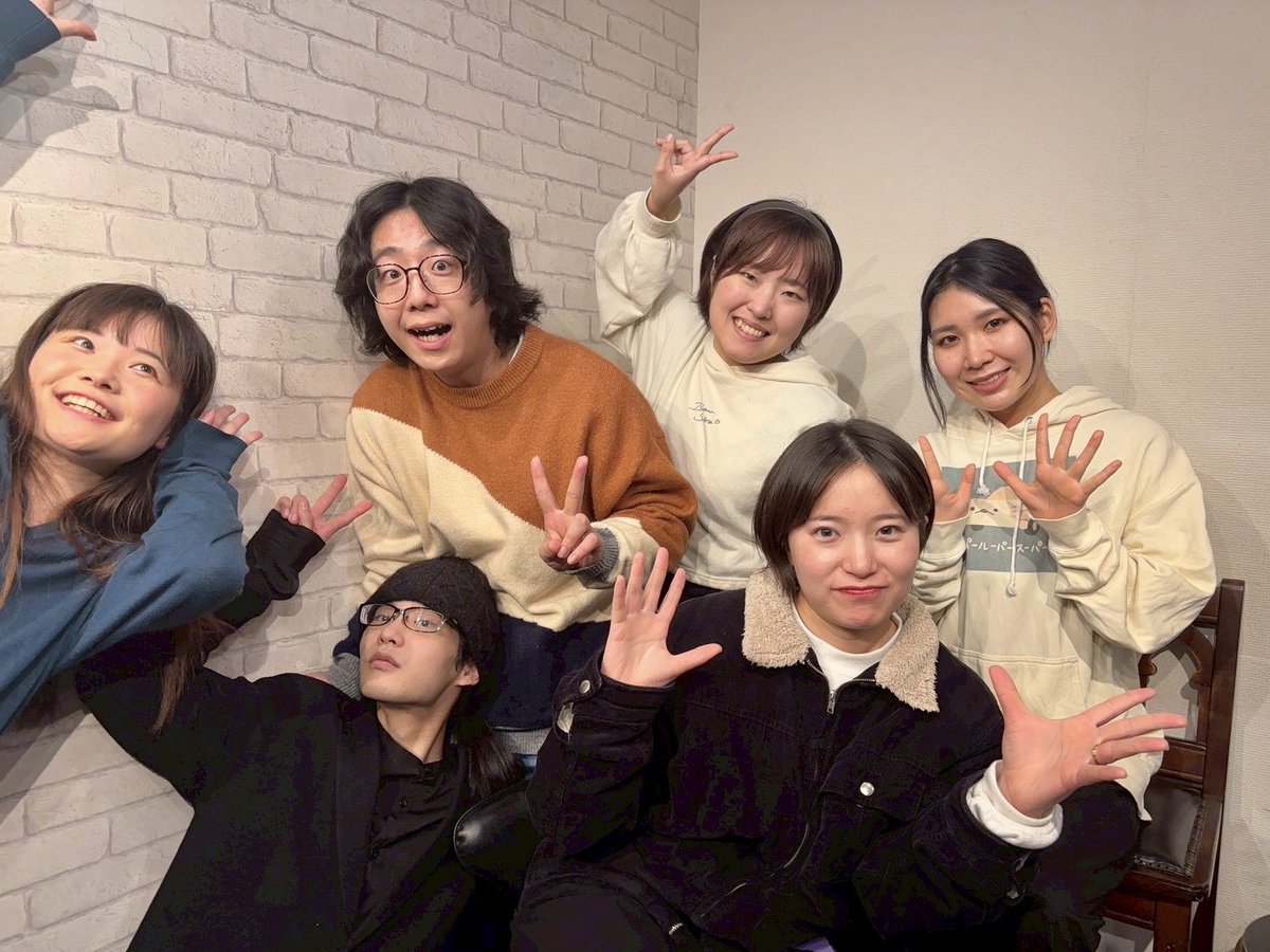 HyuugaTamu's tweet image. #理ンプロ 
『理性の最前で演じる即興演劇』
初日終えました〜！

集合写真撮りました
宣伝動画撮りました
りたさんが編集してくれました(ありがとう)

明日は、
📍兎亭(江古田)
☀️14:30  🌙18:30
の開演です

たむはどちらも出ます
よろしくお願いします✨