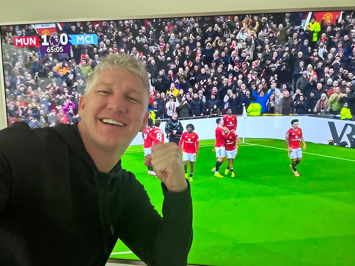 BSchweinsteiger's tweet image. Come on @ManUtd 💪🏼💪🏼💪🏼 #MUNMCI