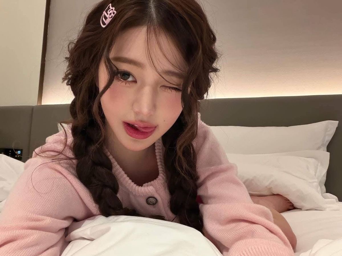 Nothing can stop me from being pretty and centil. (Boong, i need to look presentable because the sudden meeting)