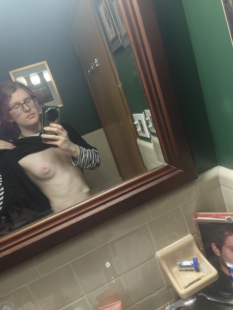 ~ Busty Boy Zack ~ tweet media