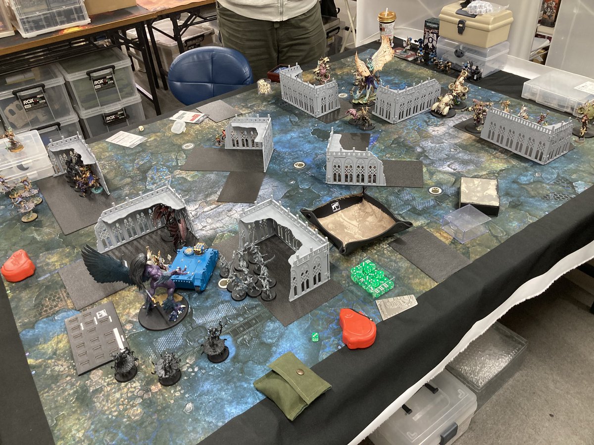 TeeGoZ's tweet image. レイアウト1
転換点
焦土戦術

 #40k初期配置備忘録