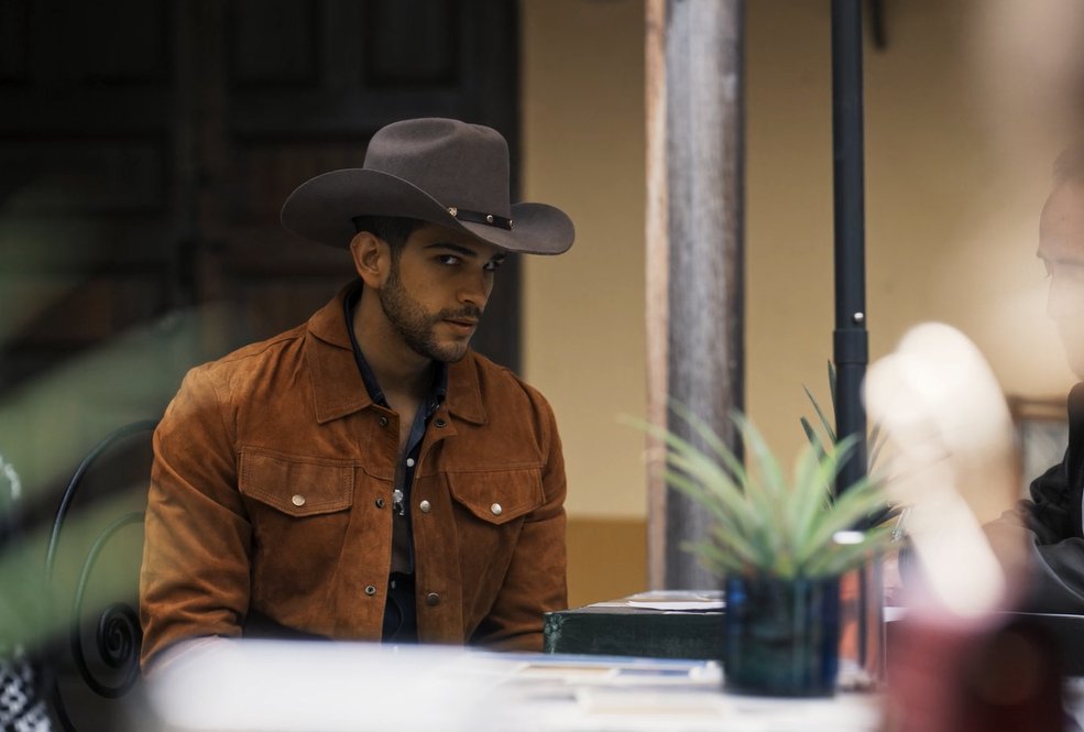 PasdeGavilanes's tweet photo. #PasiónDeGavilanes2 #PDG3 Rosario descubre que el muchacho en el que fijó sus ojos forma parte de la familia Reyes Elizondo. https://t.co/NorJ1ac5rZ