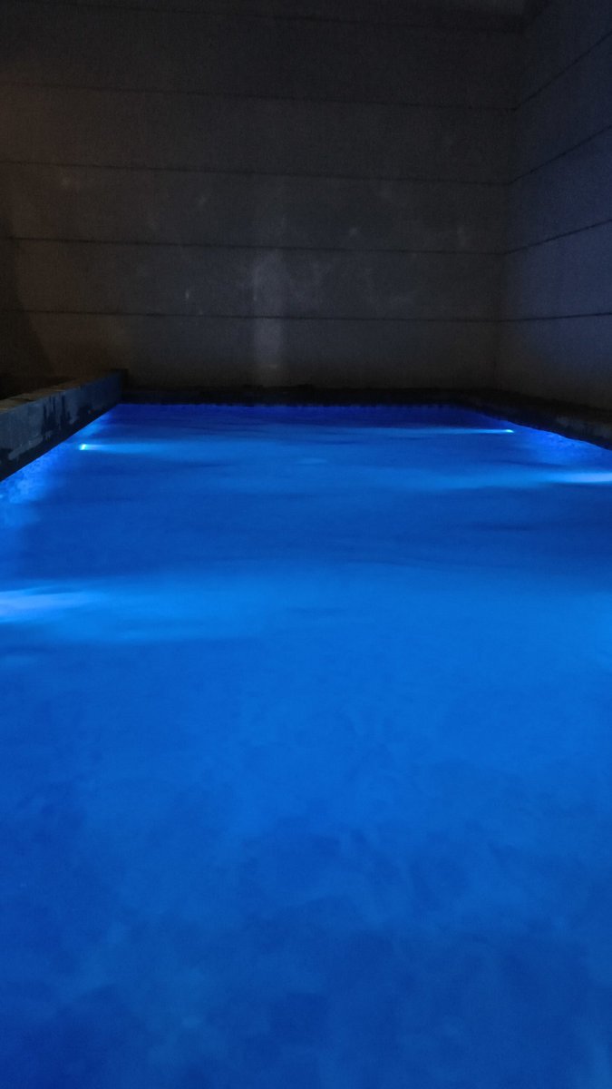 Hwahahahsbxhsjanah dingin babi