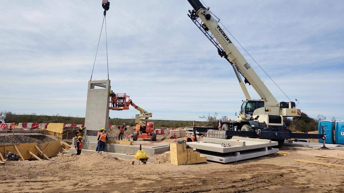 reporterdata's tweet image. Infraestructura y energía: la Ruta 9 como apuesta de futuro en Río Negro reporterpatagonia.com/infraestructur…