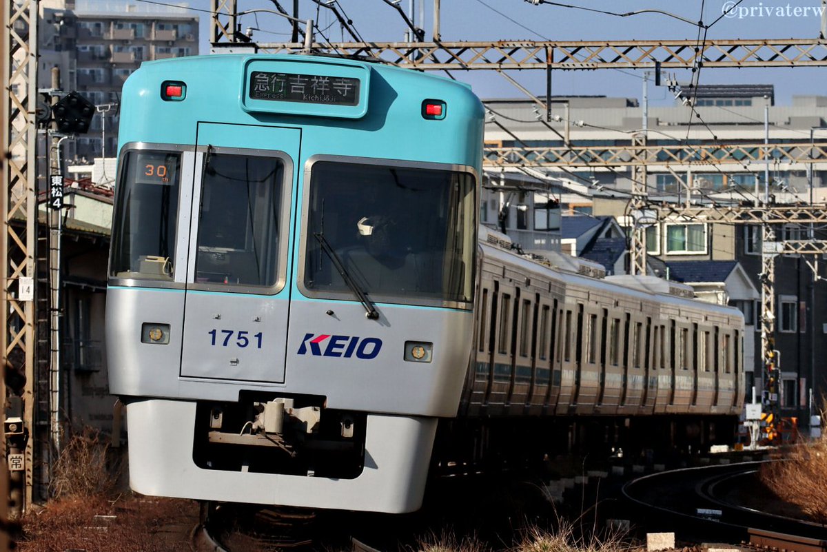 チャンスは意外と早くやって来ました。 今日は2本とも終日運用！という