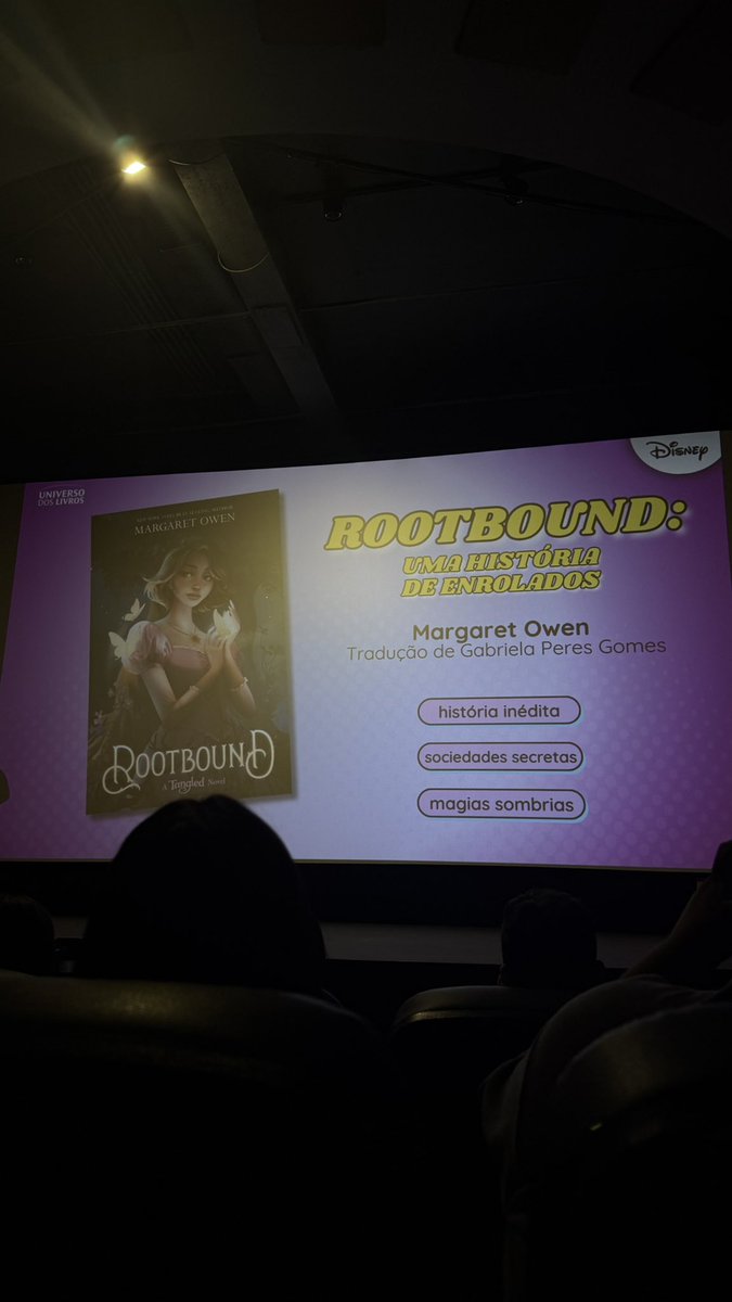 divulganacional's tweet image. Junto com a Live action de Enrolados, também teremos 2 lançamentos!!

Um falando sobre a infância do Flynn e uma história inédita que se passa depois dos eventos do filme.