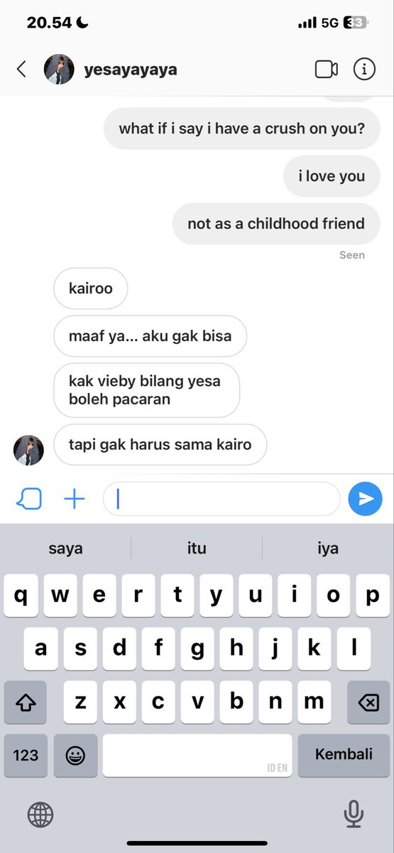 versofmee's tweet image. cinta terhalang restu kakak 🤯⁉️
— #keonhyeon few tweets au.