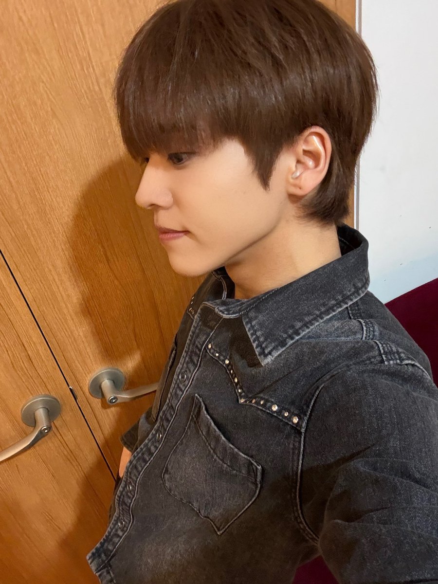 WM_ONOFF's tweet image. [#유 #U] 🤎🤎🤎