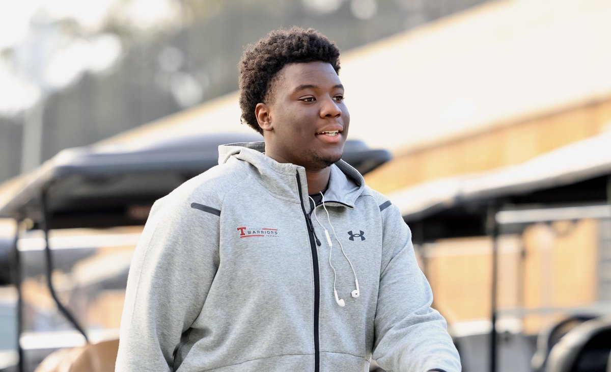 Chris Nee tweet media