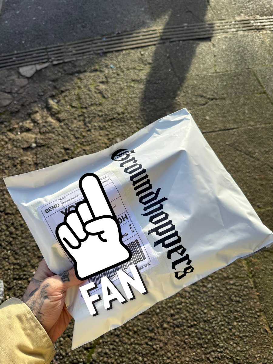 Something about posting orders on the walk to a Saturday 3pm kick off feels amazing