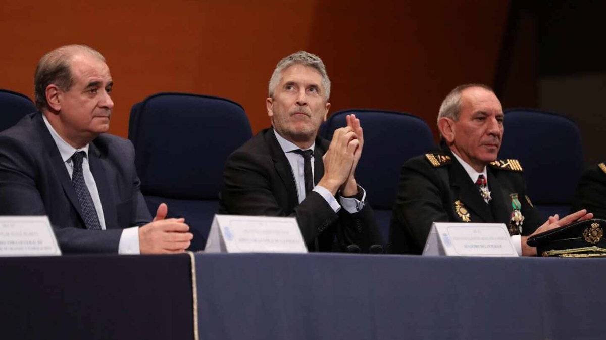 En 2025, 6 altos mandos de la Policía Nacional han sido detenidos en operaciones anti droga o de blanqueo de capitales, incluido el máximo responsable de la unidad anti-blanqueo.

Son las desastrosas consecuencias de la utilización de la libre designación política en la elección
