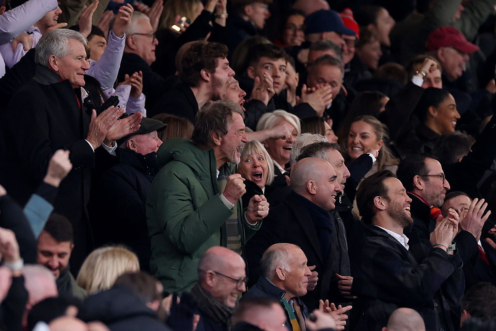 UnitedStandMUFC's tweet image. Sir Jim's enjoying the derby!